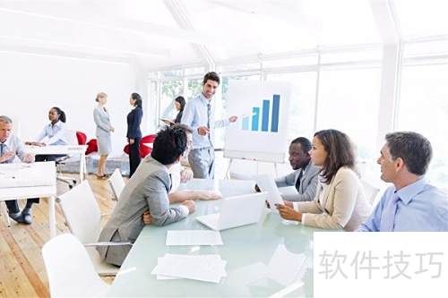 人脈俱樂部盈利模式揭秘與社會經(jīng)濟(jì)咨詢服務(wù)的融合之道